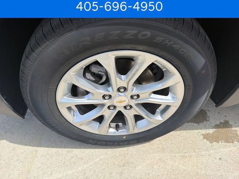 Used 2021 Chevrolet Equinox LT AWD/4WD image 11