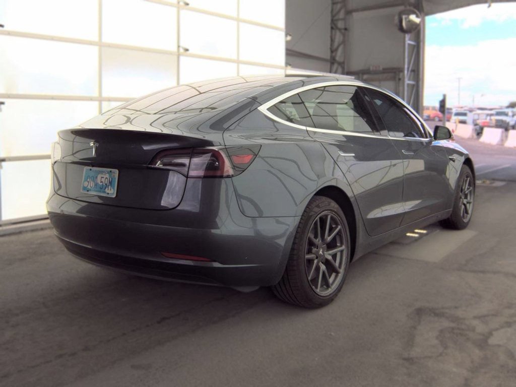 Used 2018 Tesla Model 3 Long Range RWD image 7