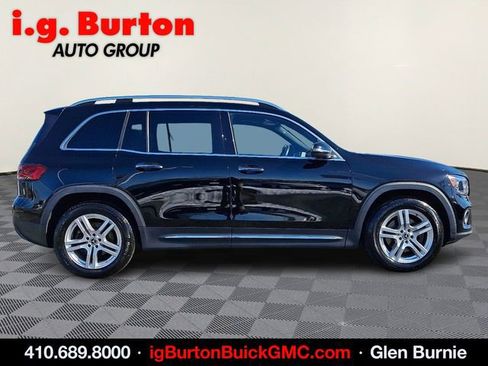 Used 2021 Mercedes-Benz GLB 250 4MATIC image 7