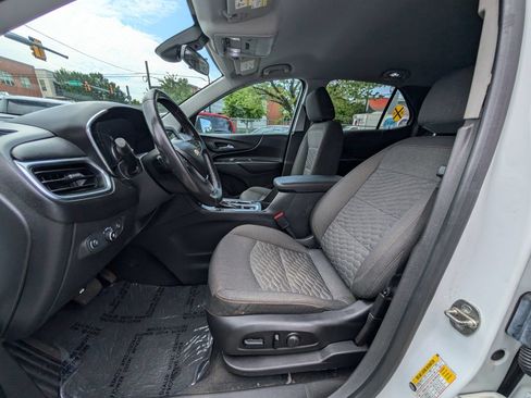 Used 2020 Chevrolet Equinox LT FWD image 15