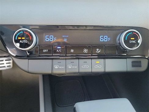 New 2025 Hyundai Elantra Sport w/ Cargo Package FWD image 14