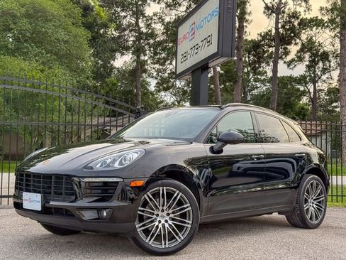 Used 2017 Porsche Macan AWD/4WD image 1