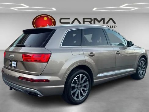 Used 2019 Audi Q7 3.0T Premium w/ Cold Weather Package AWD/4WD image 5
