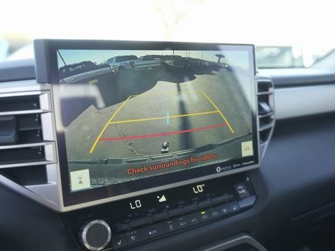 Used 2022 Toyota Tundra Limited image 27