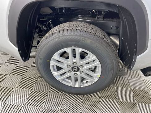 New 2026 Toyota Tundra SR5 AWD/4WD image 7