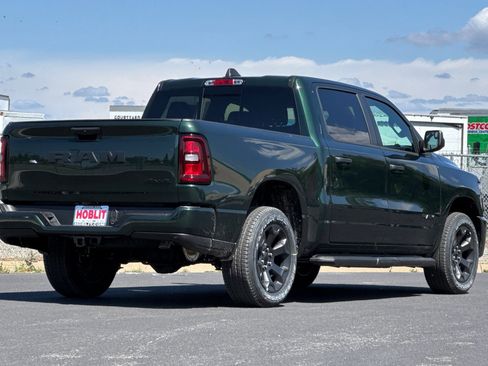 New 2026 RAM 1500 Express AWD/4WD image 3