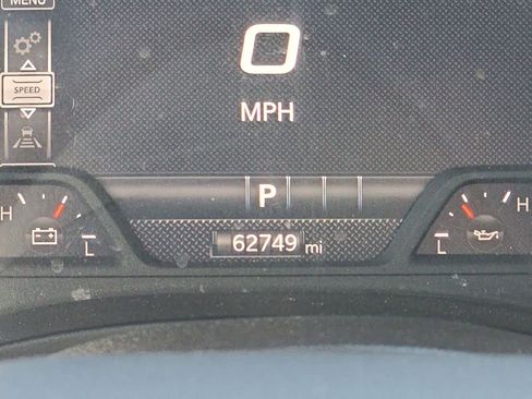 Used 2025 RAM 1500 Laramie AWD/4WD image 31
