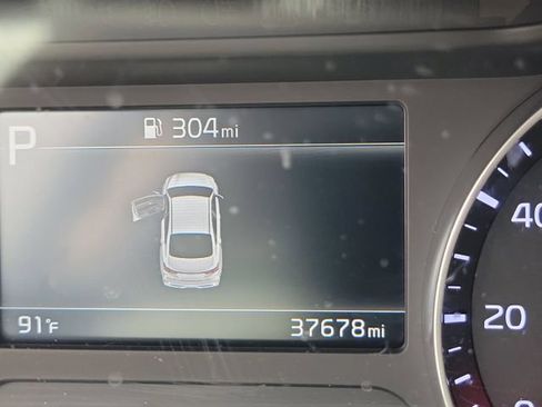 Used 2024 Kia Forte LXS FWD image 24