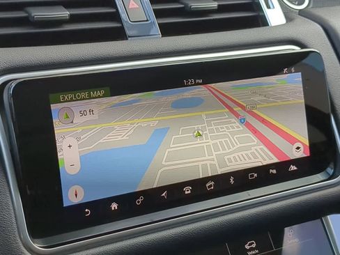 Used 2018 Land Rover Range Rover Sport HSE image 30