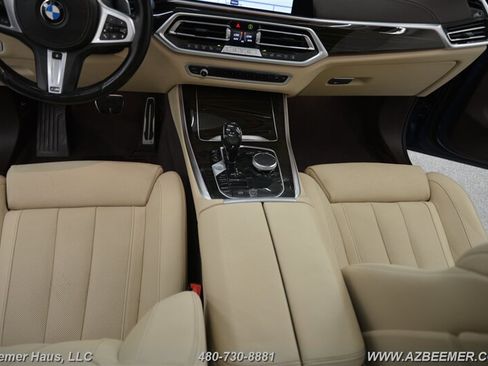 Used 2019 BMW X5 xDrive40i w/ M Sport Package image 18