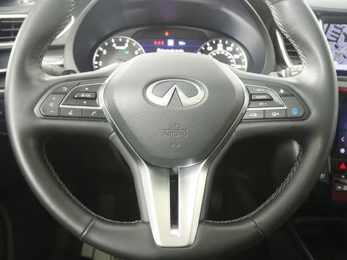 Used 2025 INFINITI QX50 Sport image 22