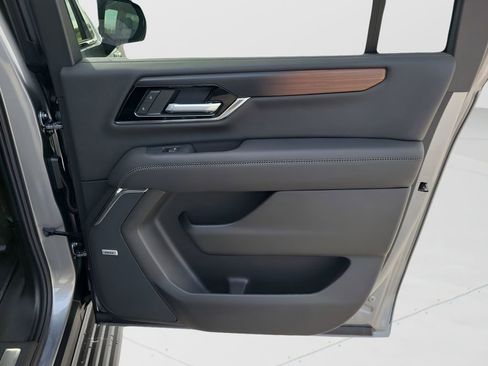 New 2026 GMC Yukon XL Denali w/ Sun & Power Step Package image 45