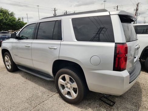Used 2019 Chevrolet Tahoe LS RWD image 4