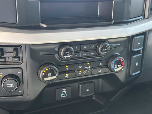 Used 2024 Ford F250 XL image 29