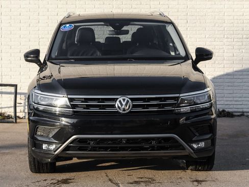Used 2018 Volkswagen Tiguan SEL Premium image 5