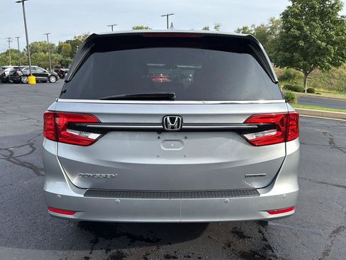 Used 2021 Honda Odyssey Touring image 4