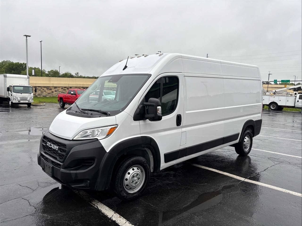 Used 2023 RAM ProMaster 2500 FWD image 4