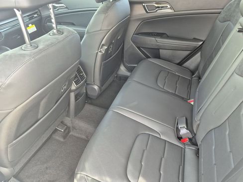New 2026 Kia Sportage SX Prestige image 12