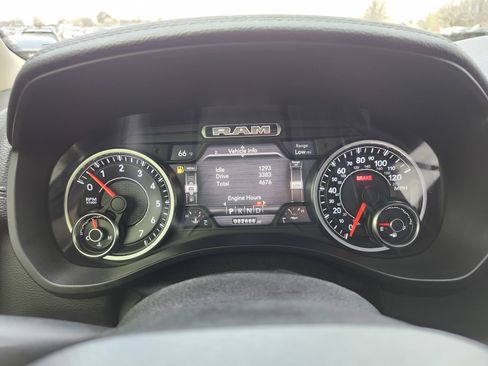 Used 2019 RAM 1500 Laramie image 34