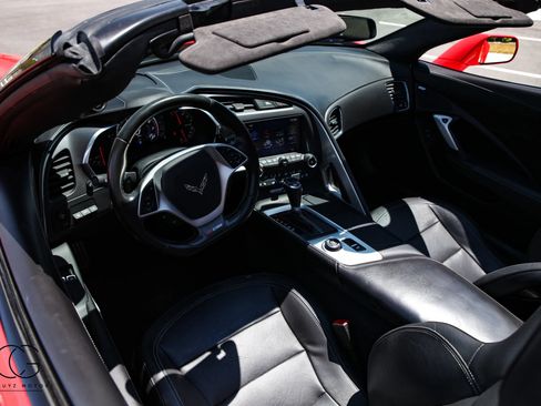 Used 2019 Chevrolet Corvette Z06 RWD image 27