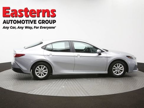Used 2025 Toyota Camry LE FWD image 44
