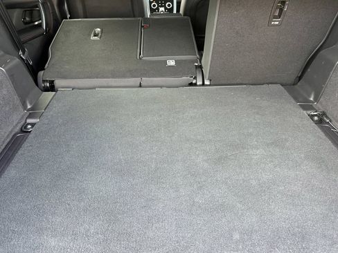 Used 2023 Land Rover Discovery Sport S R-Dynamic image 33