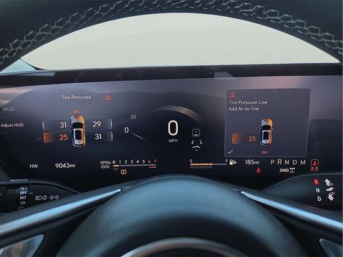 Used 2024 Buick Envision Sport Touring image 18