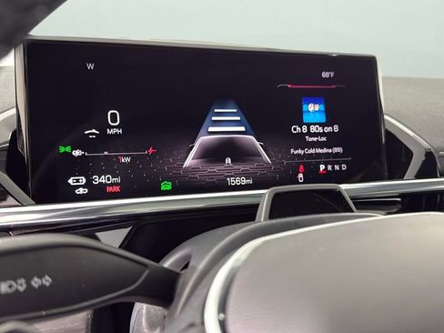 Used 2024 GMC Sierra EV Denali image 20