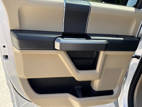 Used 2020 Ford F150 XLT AWD/4WD image 20