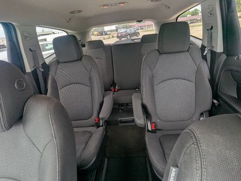 Used 2015 Chevrolet Traverse LT AWD/4WD image 19