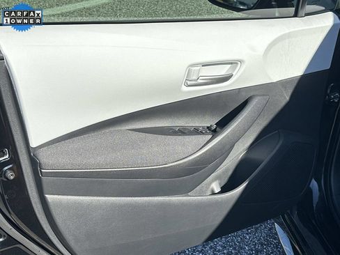 Used 2026 Toyota Corolla SE w/ SE Package image 11