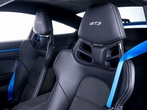 Used 2022 Porsche 911 GT3 RWD image 16