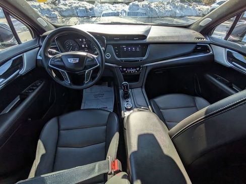 Used 2025 Cadillac XT5 Premium Luxury w/ Technology Package image 32