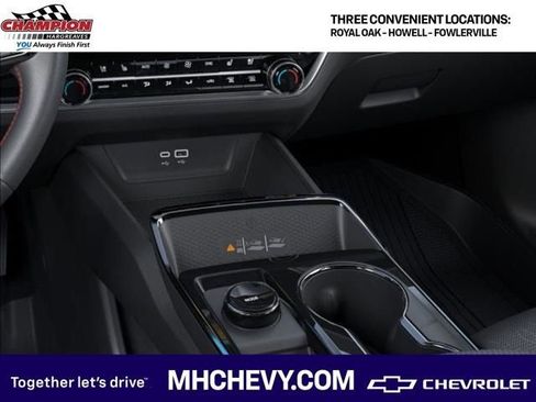 New 2026 Chevrolet Equinox RS w/ Convenience Package III AWD/4WD image 23