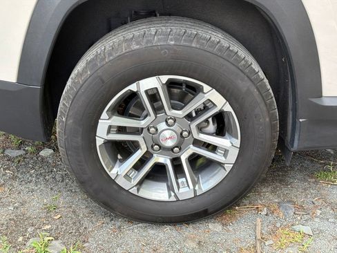 Used 2025 GMC Terrain Elevation FWD image 7