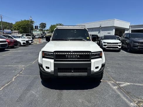 Used 2025 Toyota Land Cruiser w/ Premium Package AWD/4WD image 4
