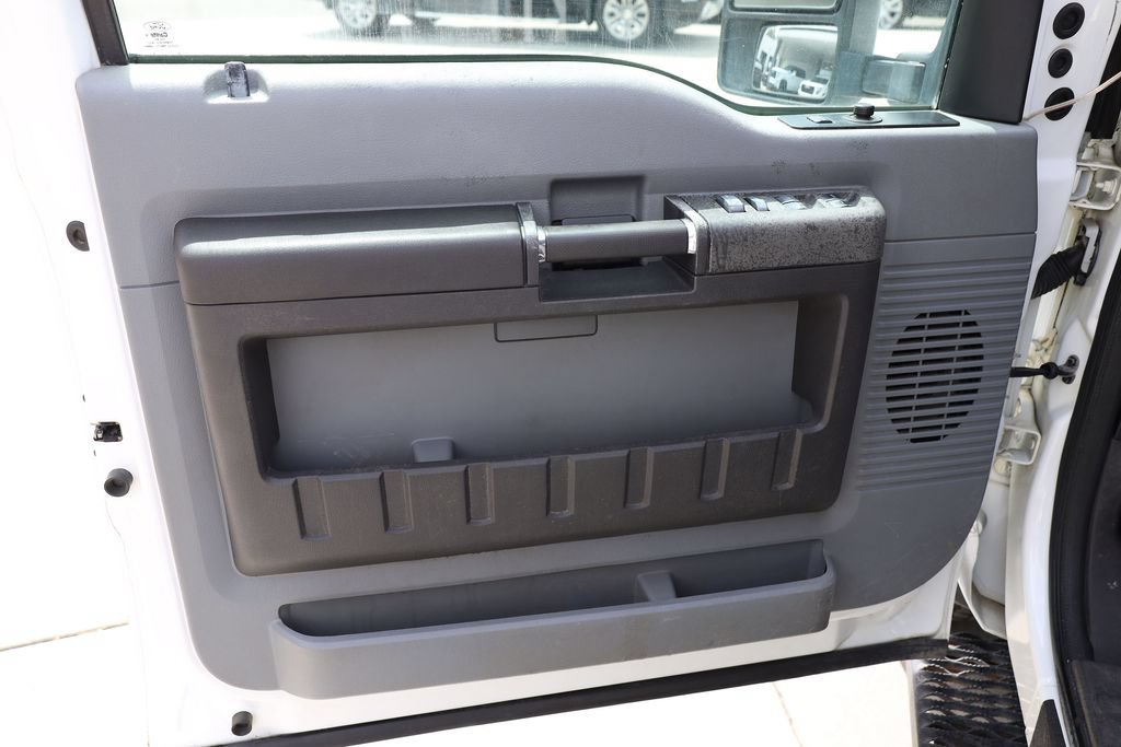 Used 2012 Ford F250 XLT w/ Advanced Security Group AWD/4WD image 10