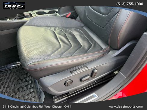 Used 2021 Volkswagen Jetta GLI Autobahn w/ GLI Autobahn Black Package image 11