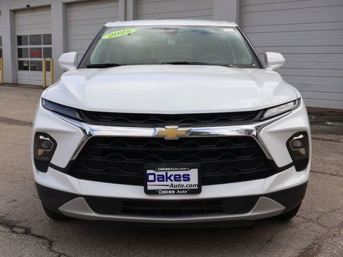Used 2025 Chevrolet Blazer LT AWD/4WD image 3