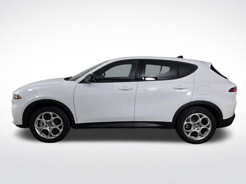 Used 2024 Alfa Romeo Tonale Sprint AWD/4WD image 35