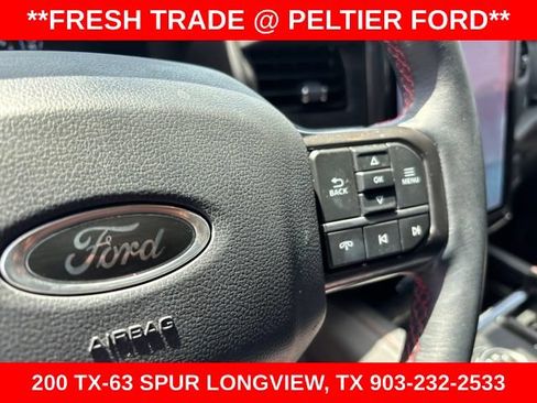 Used 2024 Ford Expedition Limited AWD/4WD image 9