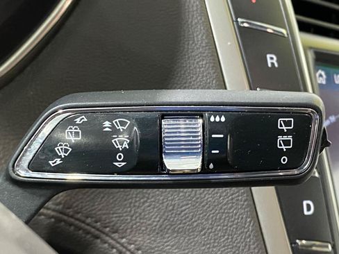 Used 2020 Lincoln Nautilus Reserve AWD/4WD image 24