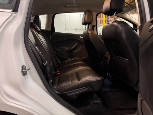 Used 2016 Ford C-MAX Energi SEL image 15