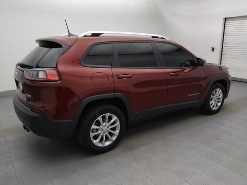 Used 2021 Jeep Cherokee Latitude FWD image 10