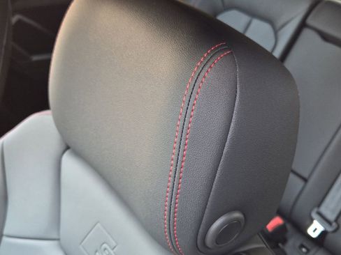 New 2025 Audi Q3 2.0T Premium Plus image 17