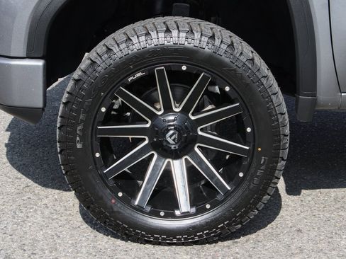 Used 2019 GMC Sierra 1500 AT4 w/ AT4 Premium Package image 41