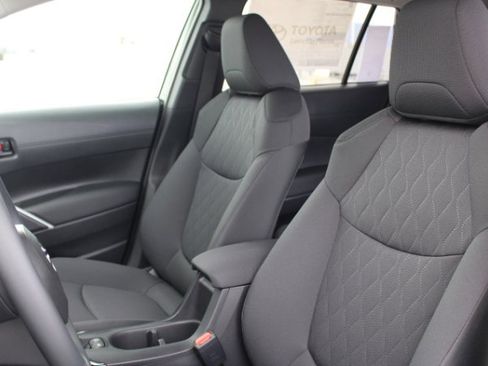 New 2026 Toyota Corolla Cross LE FWD image 6
