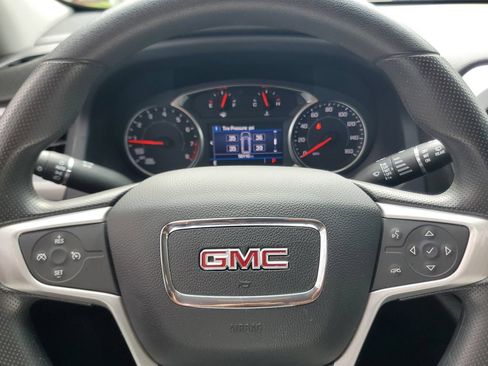 Used 2021 GMC Acadia SLE FWD image 20
