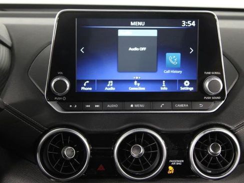 Certified 2024 Nissan Sentra SV FWD image 9