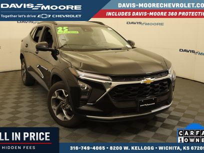 Used 2025 Chevrolet Trax LT